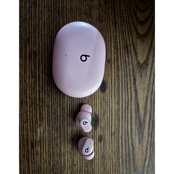 Beats Studio Buds True Wireless Noise Cancelling Earbuds - Sunset Pink - Picture 3 of 3